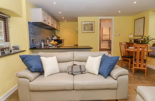 Exmoor National Park Cottage | BRADLEY STABLES, pet friendly, character holiday cottage in Withypool