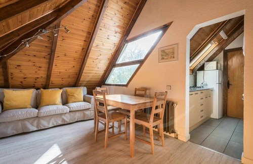 Garos Apartment | Brahets by SeaMount Rentals