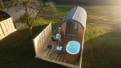 Yarley House | Bramley, Apple Tree Glamping, Nr Wells