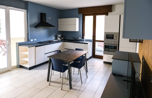 Endine Gaiano Apartment | Brand New 2-bed Apartment With Patio
