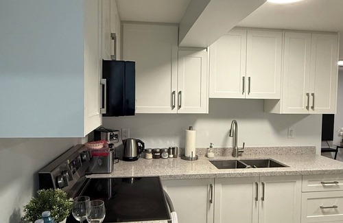 Ajax Apartment | Brand new 2 bedroom basement apartment