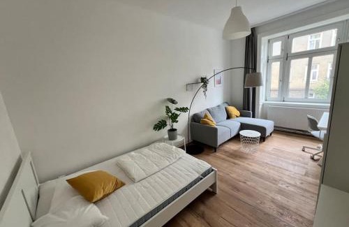 Stuwerviertel Apartment | Brand New 3 Bedroom Apartment