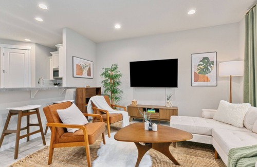 Clark County House | Brand New 3Br Home EV Charging｜WFH Ready｜Flex Lease｜Pet-Friendly #42063