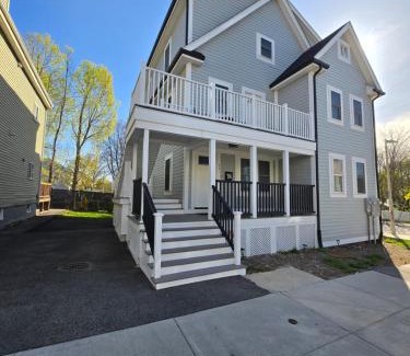 Roxbury House | Brand New 4BR House 20Min Downtown Boston