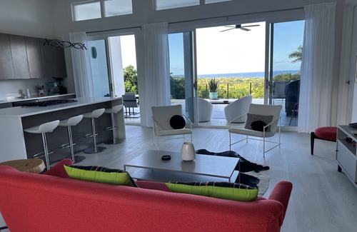 Westbury House | Brand new and modern with breathtaking views