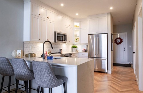 Harrison Hot Springs Condo | Brand New Penthouse with Lake & Mtn Views