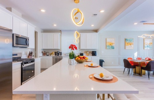 Enterprise Villa | Brand new decorated single family villa with 5 Bedrooms and 6 King bed 37