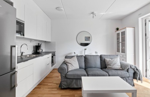 Jakobsberg Apartment | Brand new home in Barkabystaden