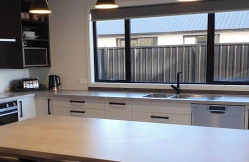 Motueka House | Brand New Home - Kerei Street