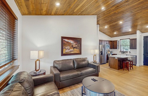 Torreon House | Brand new home w/patio & mountain views, close to golf, lakes, town & more