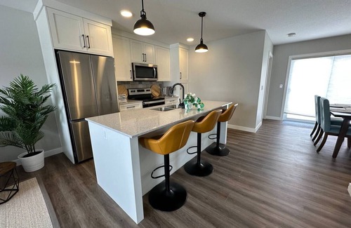 Red Deer House | Brand new, Modern 3 Bedroom Townhome in Red Deer