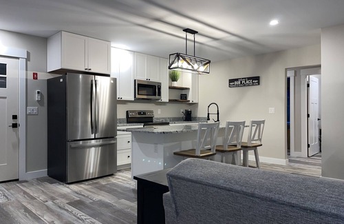 Brewer Condo | Brand New Modern 2 bedroom 2 bath single level