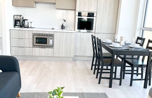 Mount Pleasant West Condo | Brand New Modern Condo in Midtown Toronto