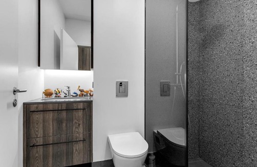 Laugardalur Apartment | Brand-New Modern Studio