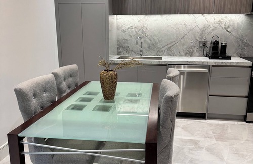 Cedarvale House | Brand new spacious apartment