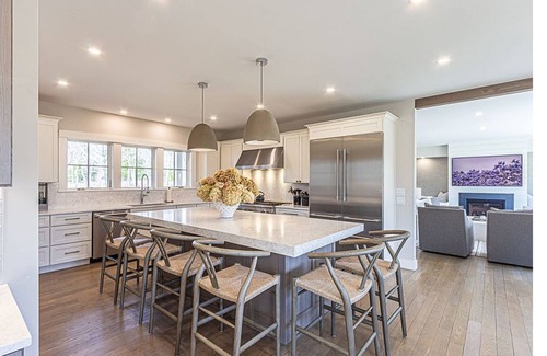 Edgartown House | Brand New Spacious Luxury Home on Edgartown Great Pond with Pool and Spa