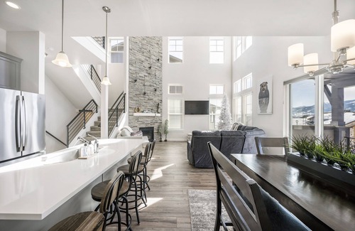 Deer Mountain House | Brand newly constructed 4 bedroom in Deer Springs.