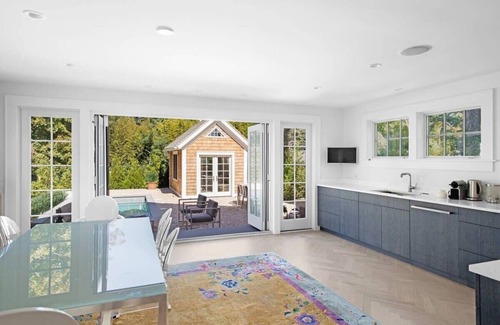 Sag Harbor House | Breakwater by Rove Travel | 3BR Secluded Retreat