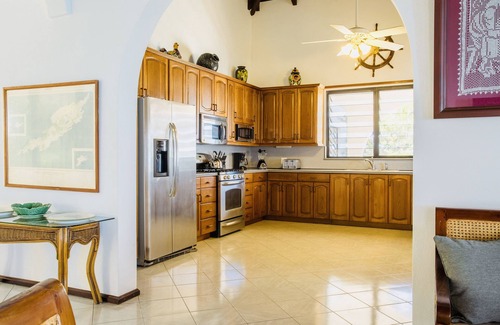 Island Harbour Villa | Breathtaking Shoal Bay Villa