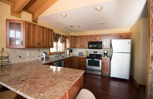 North Lake George Condo | Breathtaking Mountain Views Surround New Lakefront Condo