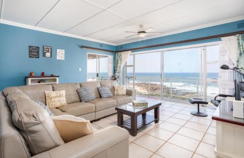 Manaba Beach Apartment | Breathtaking views from Sue Casa 11