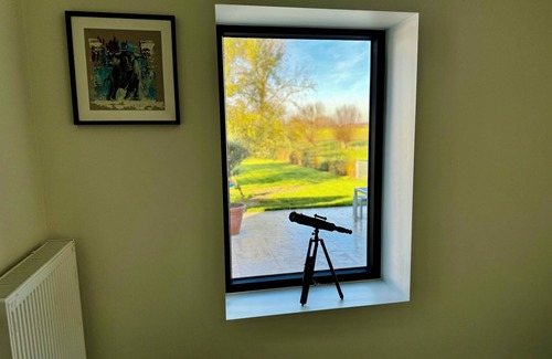 Zonnebeke House | Breathtaking Views of Tyne Cot Cemetery and Fields.