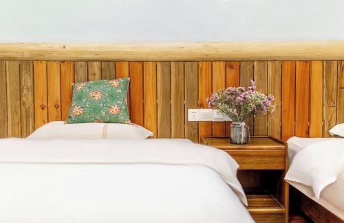 Yongding Hotel | Breeze & Alley Inn
