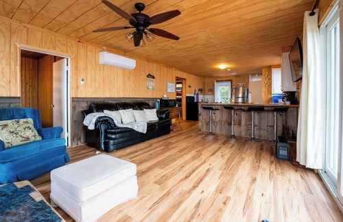 Long Point Cabin | Breezy Blue Hideaway