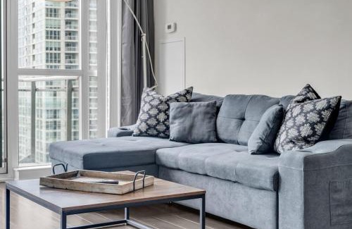 CityPlace Apartment | Breezy Lake And City Views - One Free Underground Parking