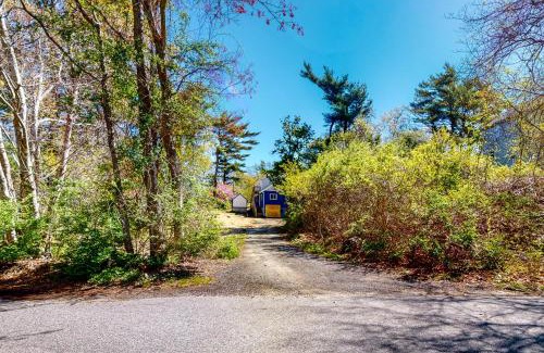 Cedar Bushes House | Breezy Marie