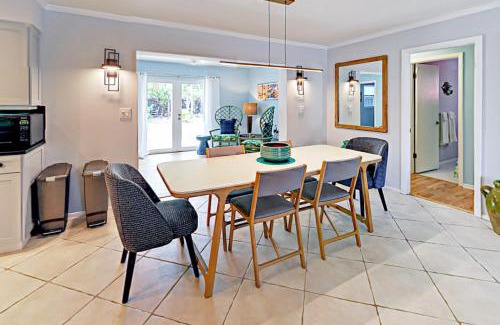 Parrot Cove House | Breezy Ocean Escape
