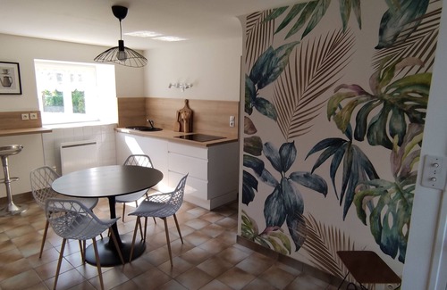 Pleucadeuc House | Breton house free parking
