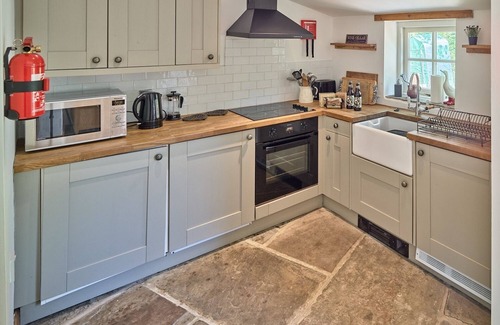 Langthwaite Cottage | Bridge End is an enchanting haven for up to three guests, set in the picturesque village of Langthwa