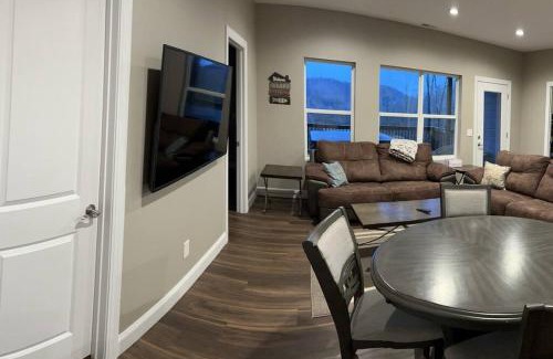 Lakeside Estates House | Bridge Pointe at Norris Lake