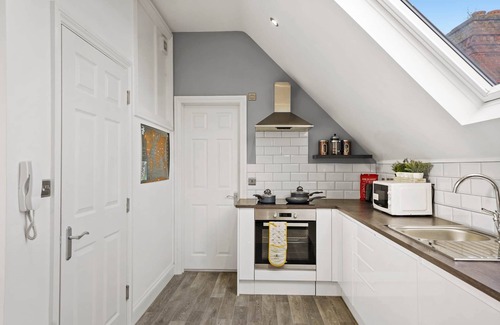 Maidstone Apartment | BridgeCity Central Maidstone Spacious 1 Bed Flat