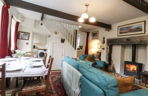 Embsay House | BRIDGEND COTTAGE, pet friendly, character holiday cottage in Embsay
