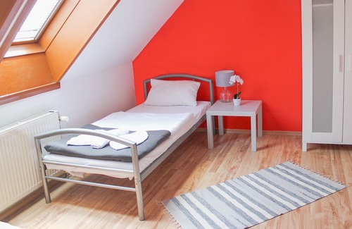Bodenwoehr Apartment | Bright 3 room apartment in Bodenwöhr (ID 201 / WE9)