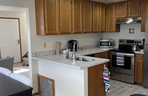 Lawton Park House | Bright and cozy townhome with private setting