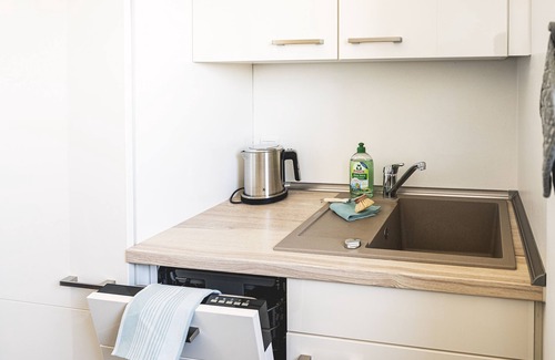 Flensburg Apartment | Bright and modern apartment with great views of the fjord, incl. parking spot