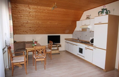 Georgenberg Apartment | Bright apartment (60 sqm) for up to 5 people