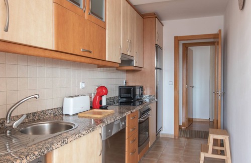 La Coruna Condo | Bright apartment in Cuatro Caminos