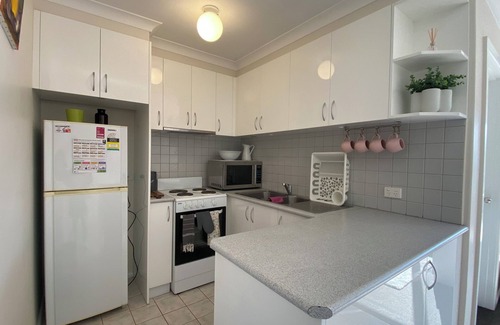 Melbourne Apartment | Bright & Comfortable 1BR Unit in Trendy Brunswick!