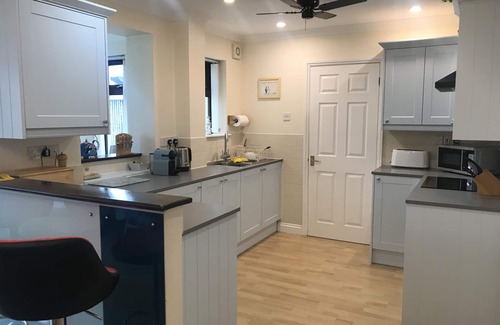 Pendoggett House | Bright, Comfortable Family House Perfectly Situated For Costal And Inland Visits