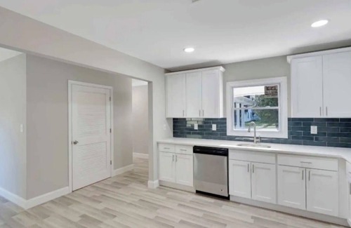 Willingboro House | Bright & Comfortable Home