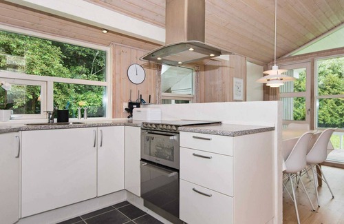 Silkeborg Municipality House | Bright Cottage Retreat in Silkeborg-By Traum