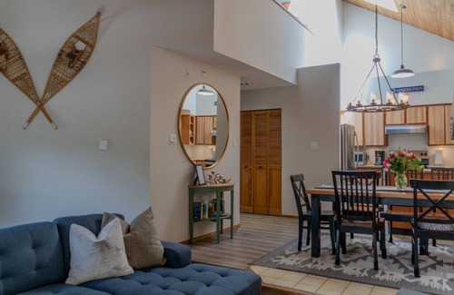 Whistler Creekside Condo | Bright Creekside 2BR-Walk to Creekside Gondola, Fireplace & Free Parking.