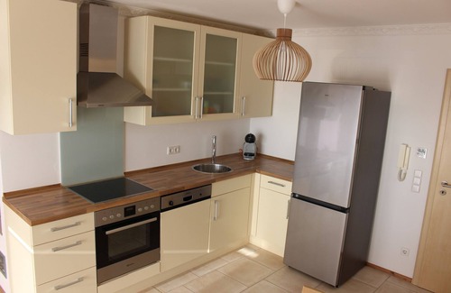 Auerbach Condo | Bright, friendly apartment perfect starting point for excursions