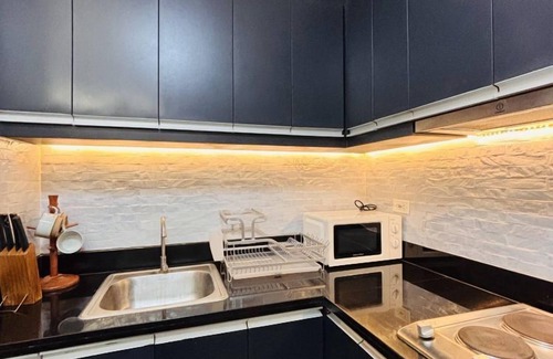 Iloilo Apartment | Bright & Modern Studio in Central Iloilo