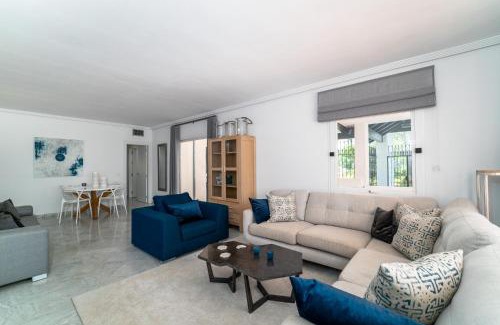 Golden Mile Apartment | BRIGHT NEW APARTMENT IN PUENTE ROMANO