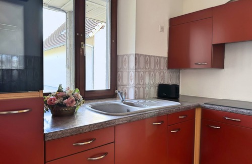 Monswiller Apartment | Bright Residence near Saverne, Ideal for Bike Riding - Smart TV & Parking